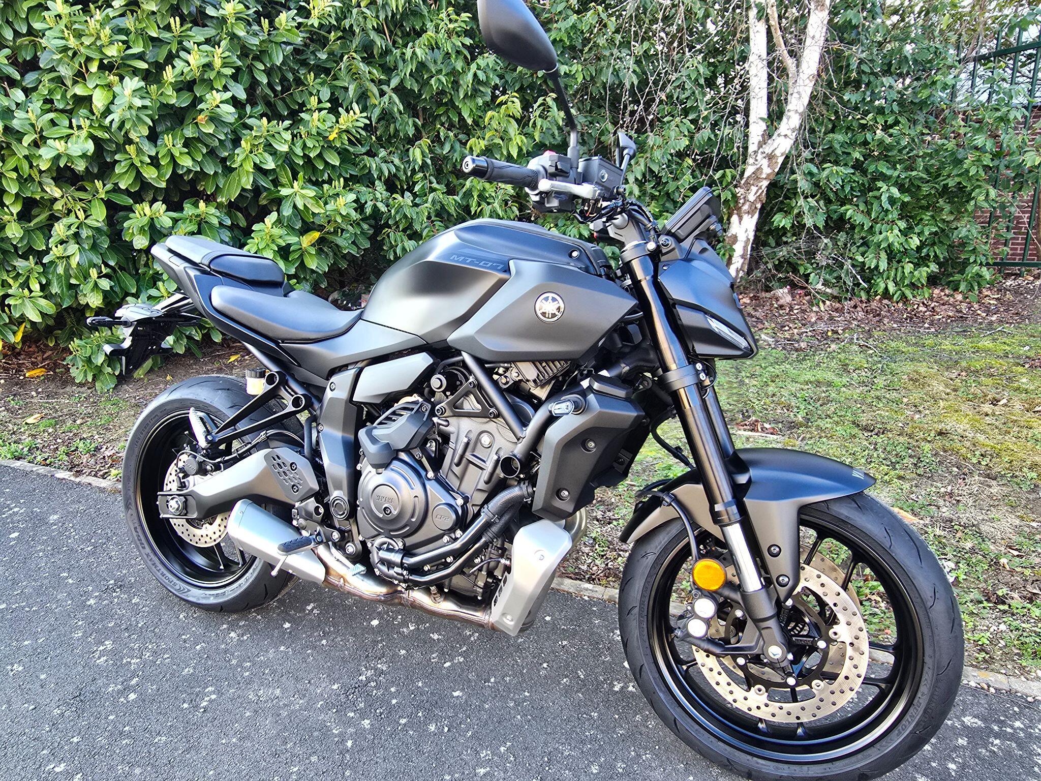 2026 Yamaha 700 Hyper-naked Y-AMT Euro 5